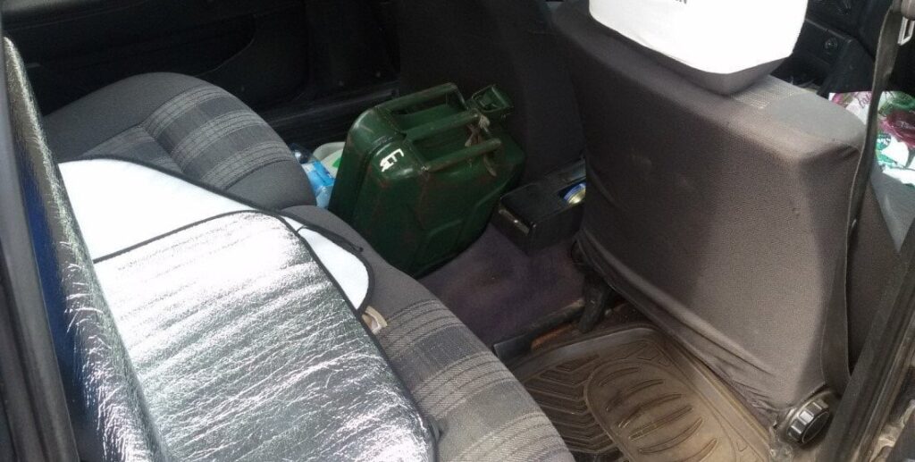 В Свислочи и д. Бобровники, были выявлены факты незаконного хранения спирта и самогона