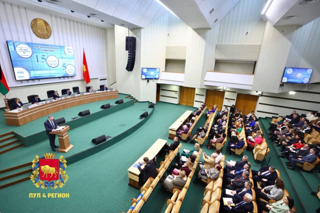 В Гродненском облисполкоме проходит итоговая коллегия главного управления идеологической работы и по делам молодежи